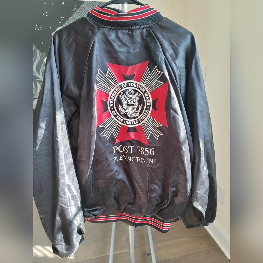 Jacket - Picture 2 of 2